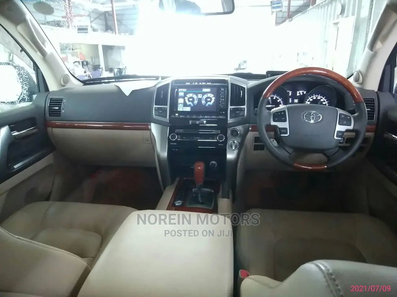 Toyota Land Cruiser 2014 Black