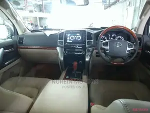 Toyota Land Cruiser 2014 Black