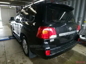 Toyota Land Cruiser 2014 Black