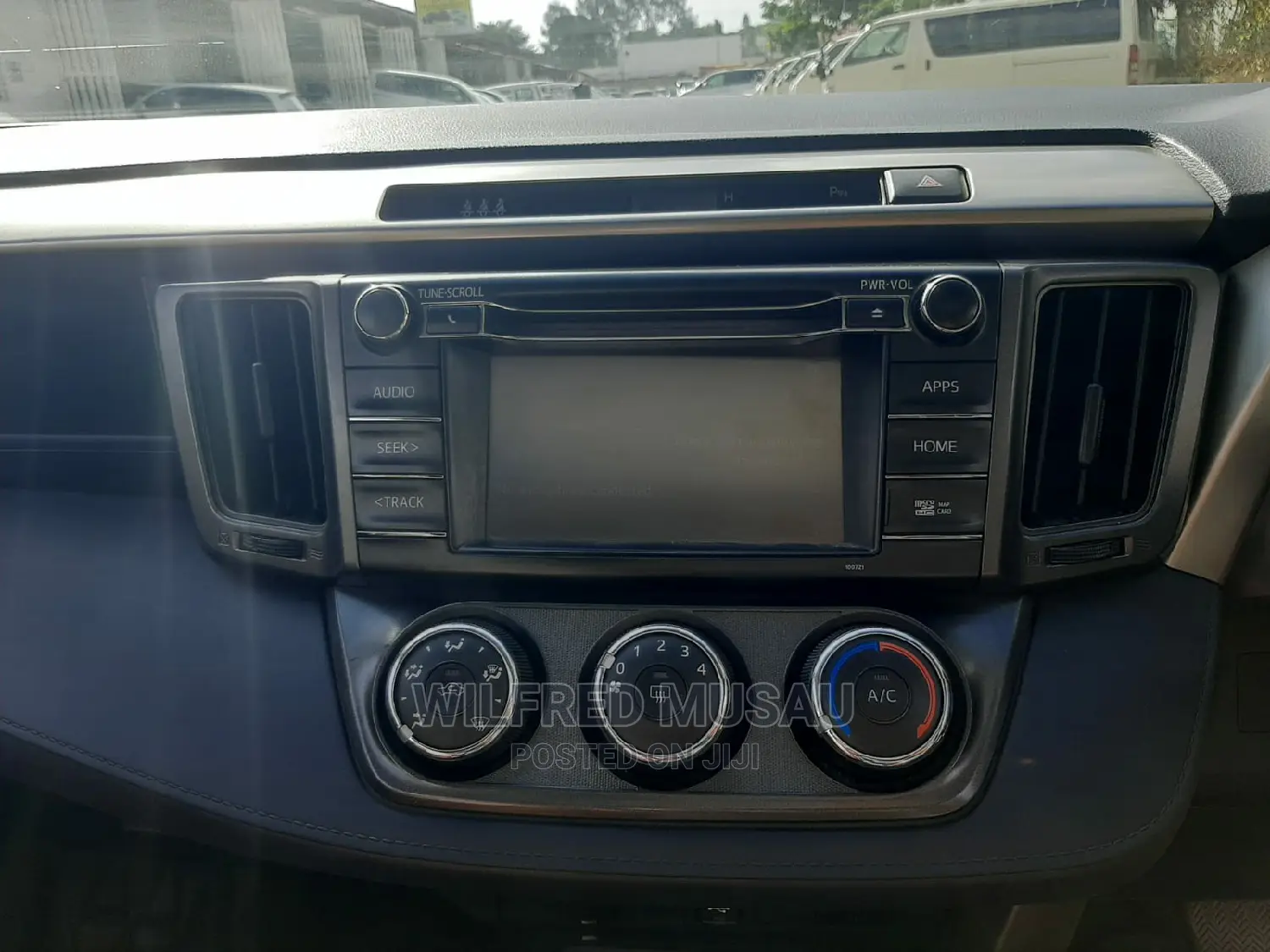 Toyota RAV4 2014