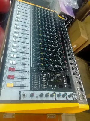 BNK Powered Mixer