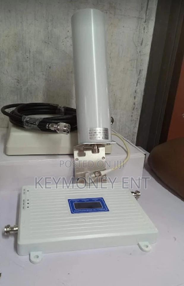 GSM Signal Booster Repeater 900 1800 2100 MHZ Tri Band GSM D
