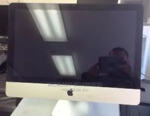 New Desktop Computer Apple iMac 2GB Intel Core 2 Duo 256GB