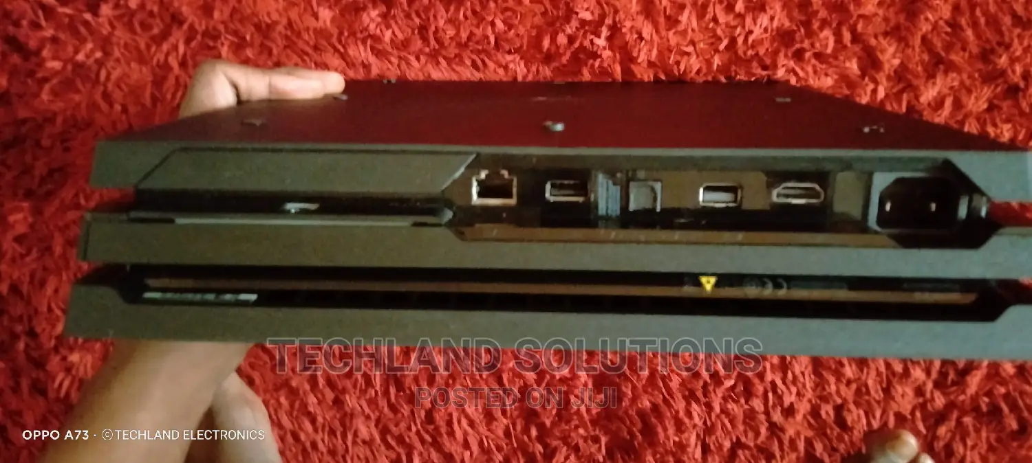 Playstation 4 Pro( Ps4 Pro)