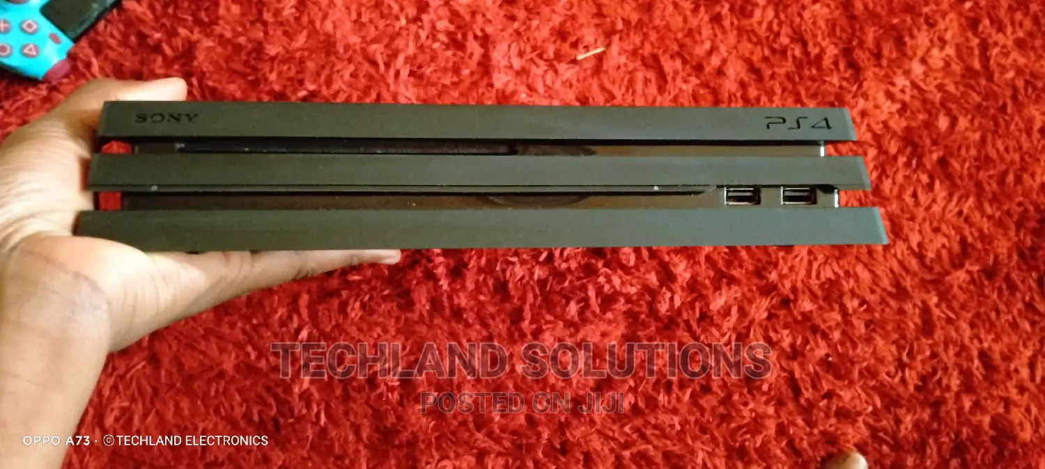 Playstation 4 Pro( Ps4 Pro)