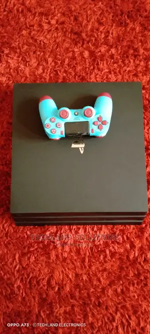 Playstation 4 Pro( Ps4 Pro)