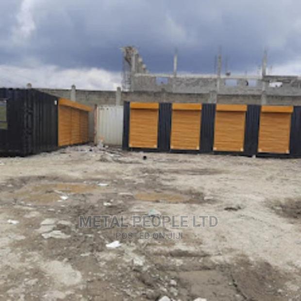 40ft Container Stalls. Get Yours Within 7 Days of Order. - thumbnail 2