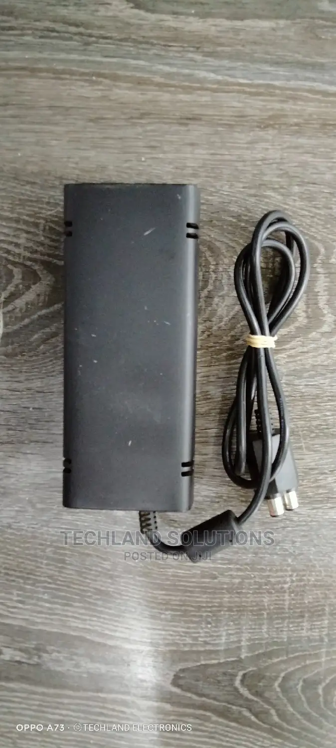 Xbox 360 Adaptor /Power