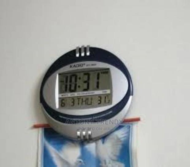Kadio LCD Digital Clock KD-3806N) - main view