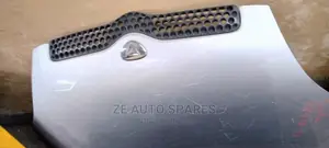 Toyota Vitz Bonnet 2002
