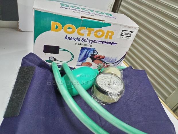 Aneroid Bp Machine - main view