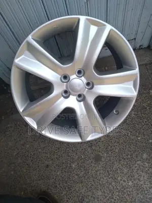 Subaru Outback Original Rims Silver