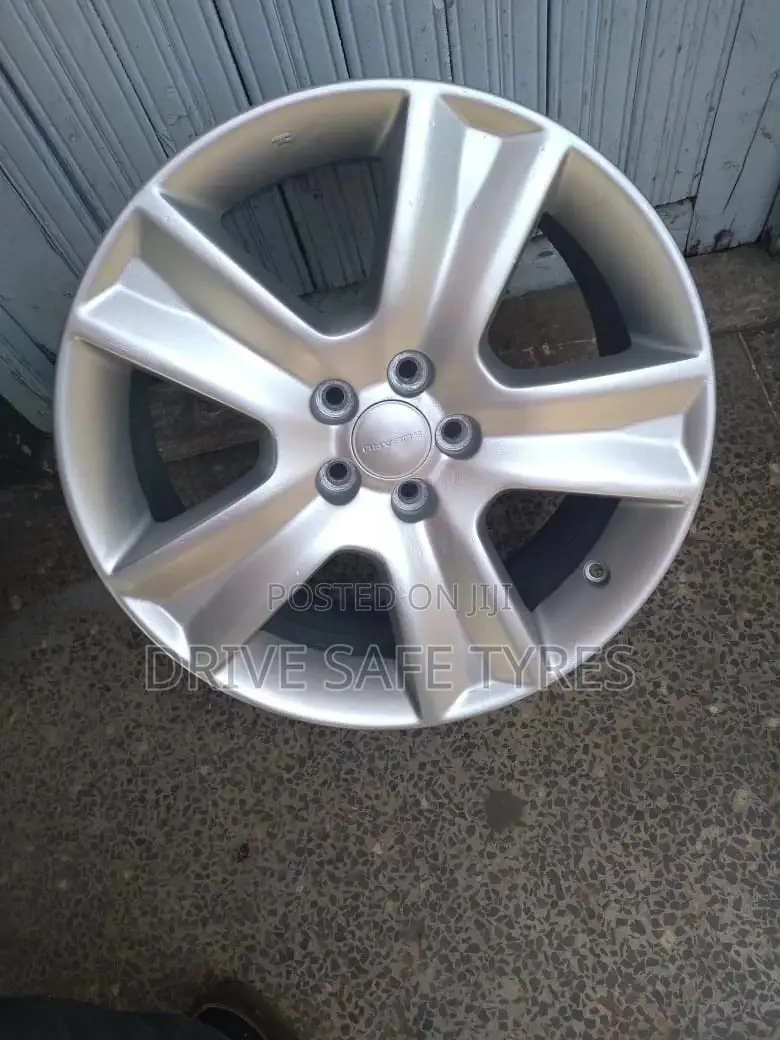 Subaru Outback Original Rims Silver