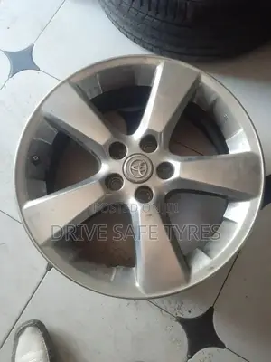 Lexus Original Rims 18 Inch Set Silver