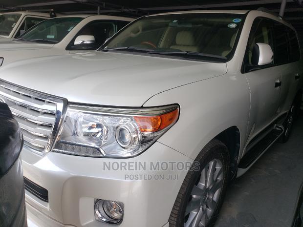 Toyota Land Cruiser 2014 White - thumbnail 2