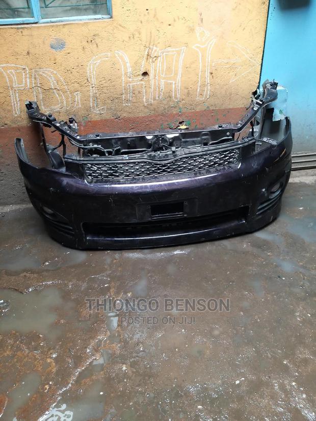 Toyota Voxy 2013 Nosecut - main view