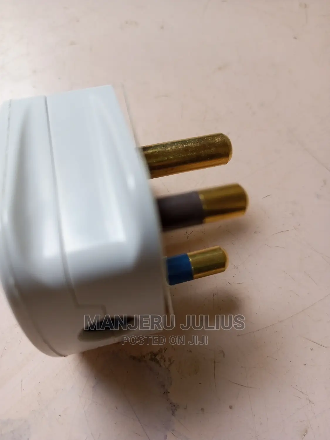 15amps Topplug