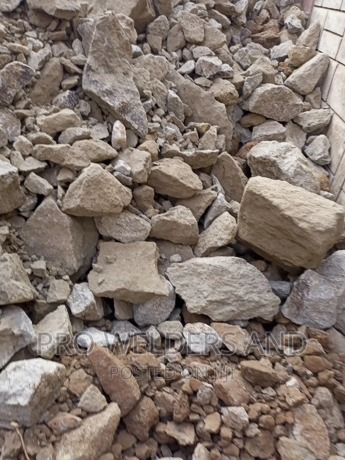 Quary Waste/Muchongo