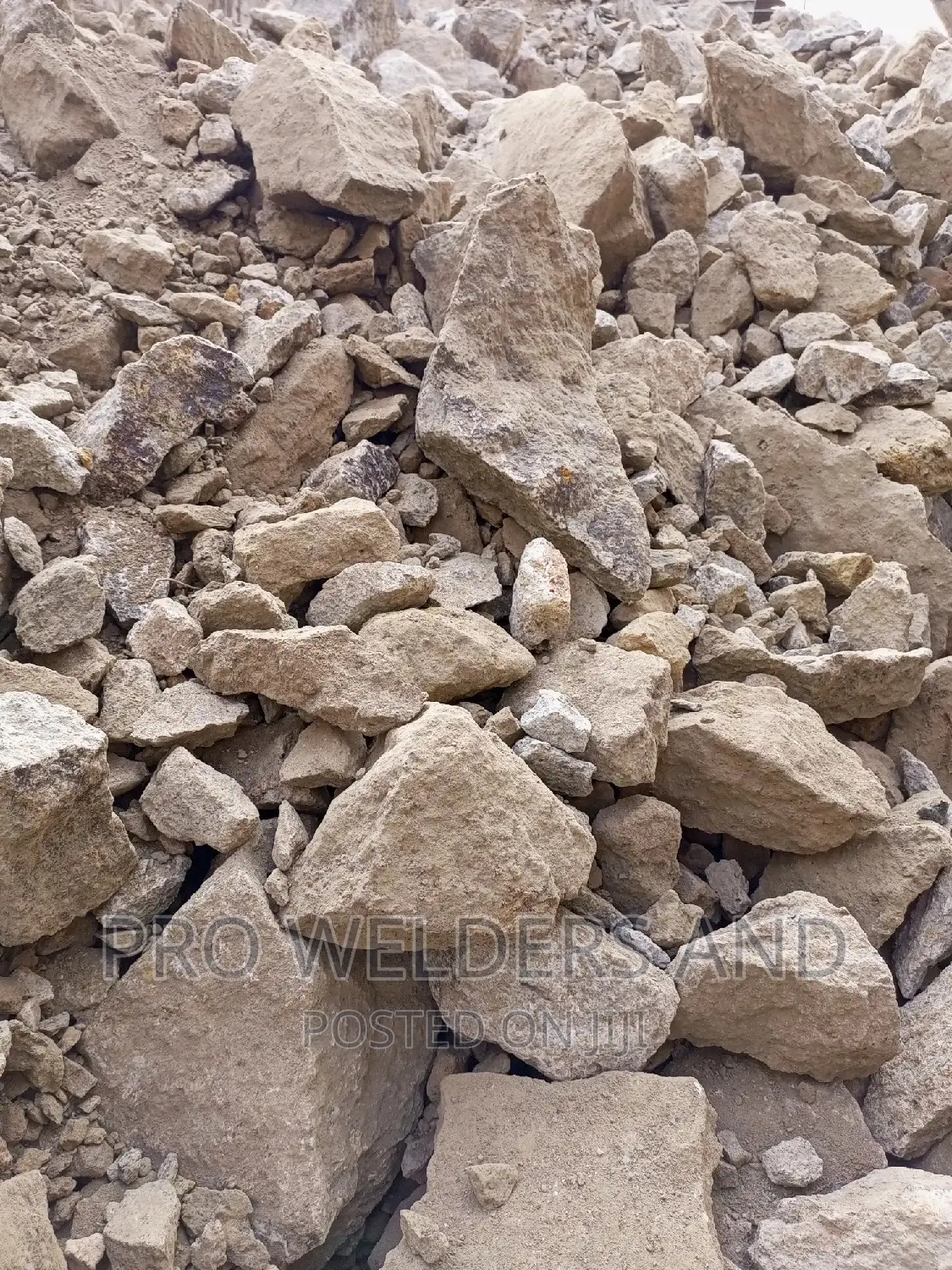 Quary Waste/Muchongo