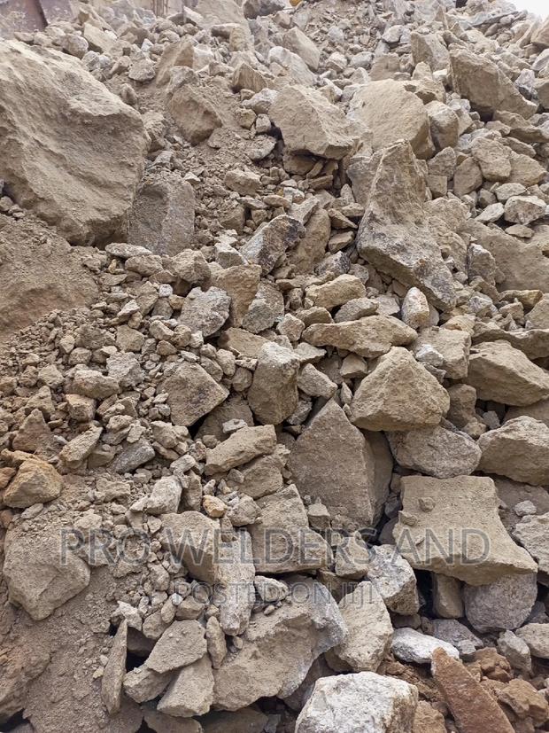 Quary Waste/Muchongo - thumbnail 6