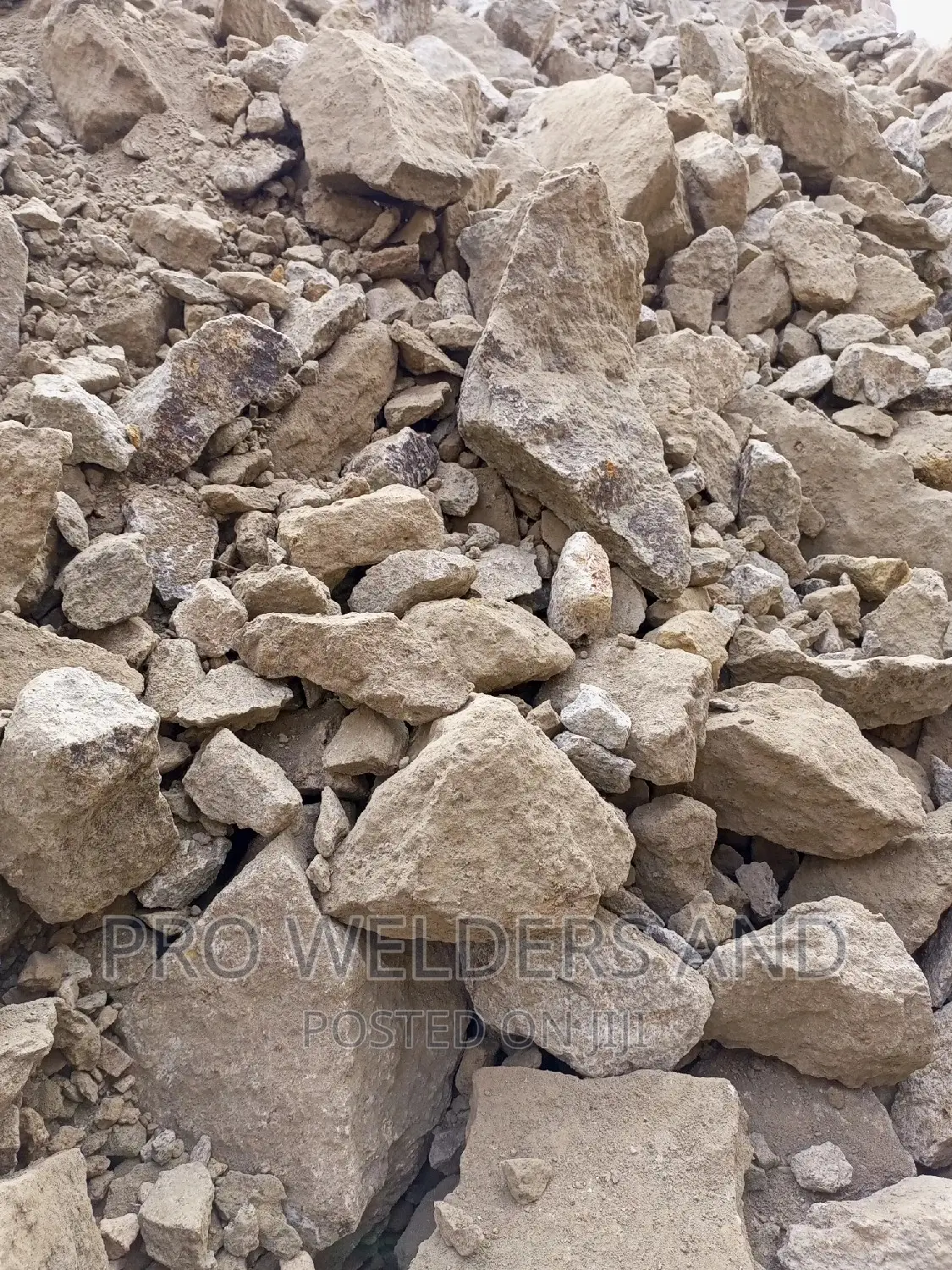 Quary Waste/Muchongo