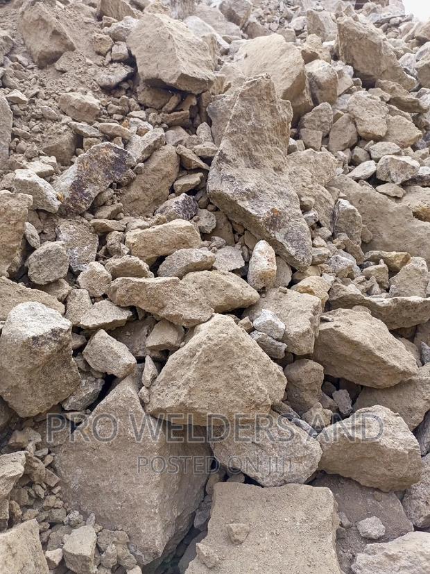 Quary Waste/Muchongo - thumbnail 5