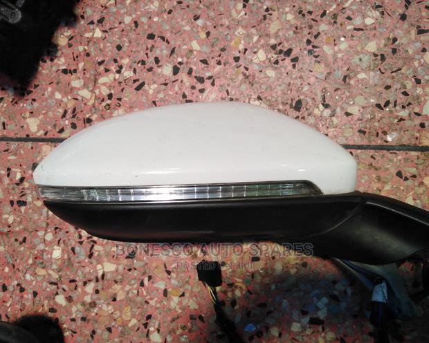 Volkswagen Golf MK7 Right Hand Side Mirror Assembly