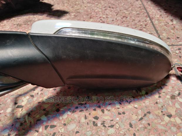 Volkswagen Golf MK7 Left Hand Side Mirror Assembly - thumbnail 2