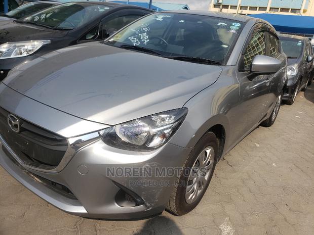 Mazda Demio 2015 Gray - thumbnail 3