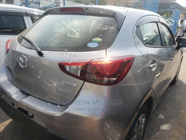 Mazda Demio 2015 Gray - thumbnail 5