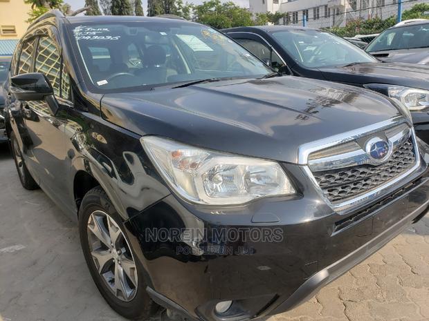 Subaru Forester 2015 Gray - main view