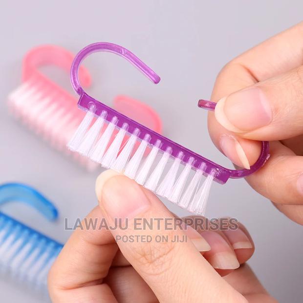 Nail Brush - thumbnail 4
