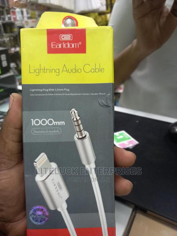 Aux /Jack Cable for iPhone - main view