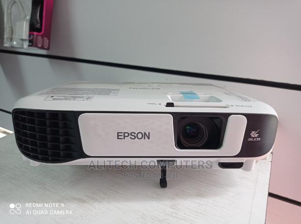 Epson Projectors - thumbnail 7