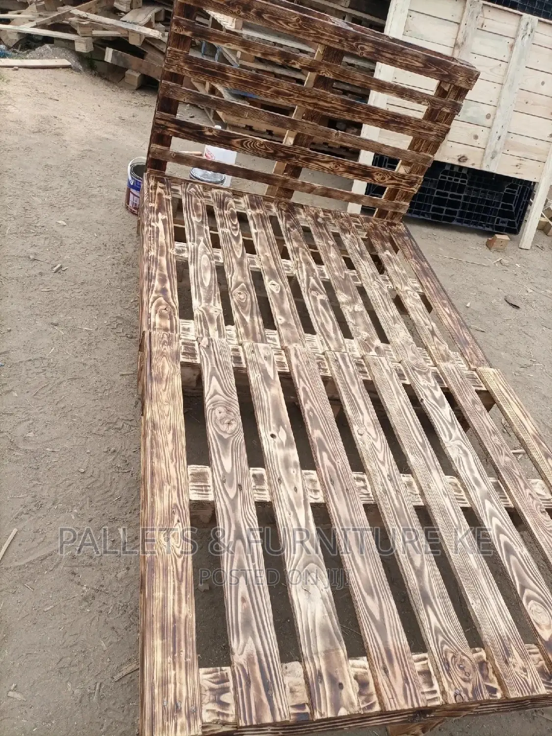 4 by 6 Pallet Bed