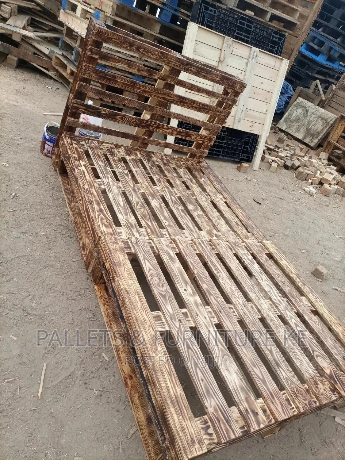 4 by 6 Pallet Bed