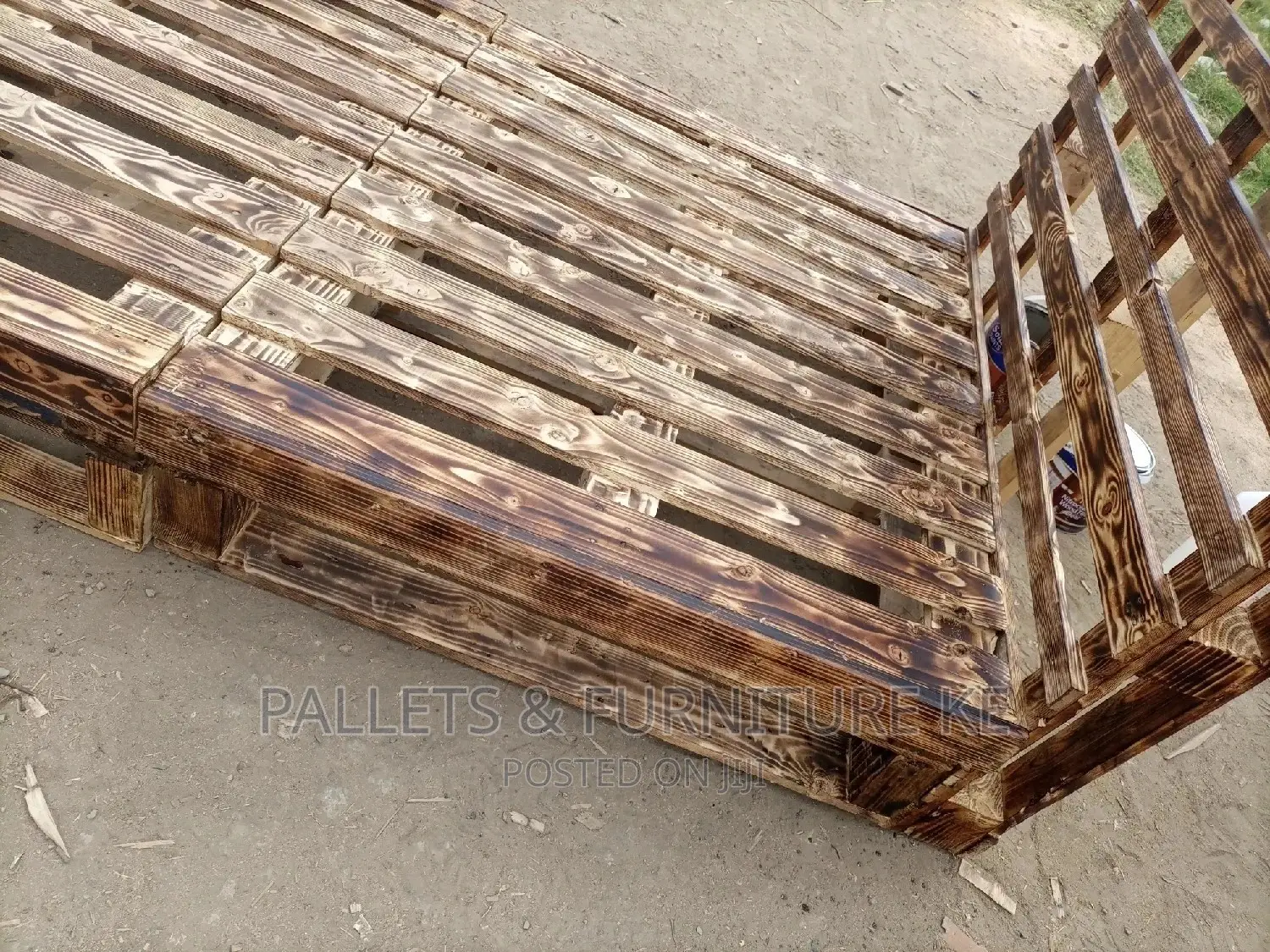 4 by 6 Pallet Bed