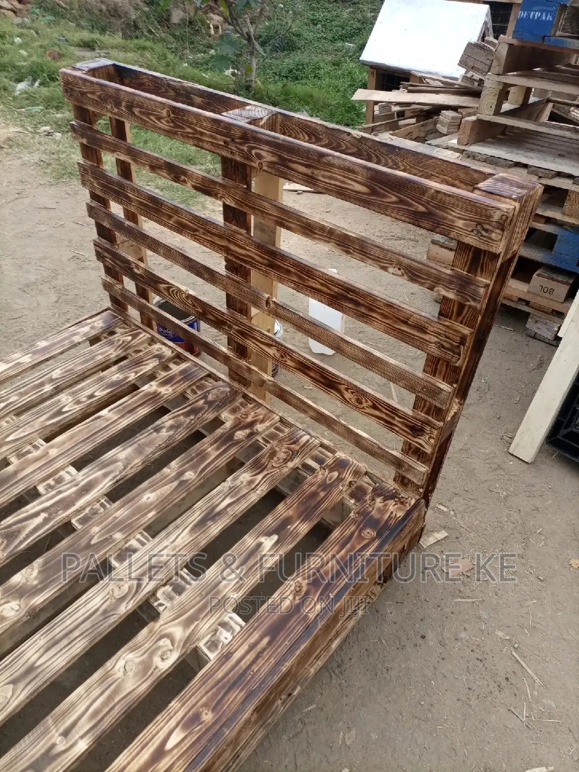 4 by 6 Pallet Bed