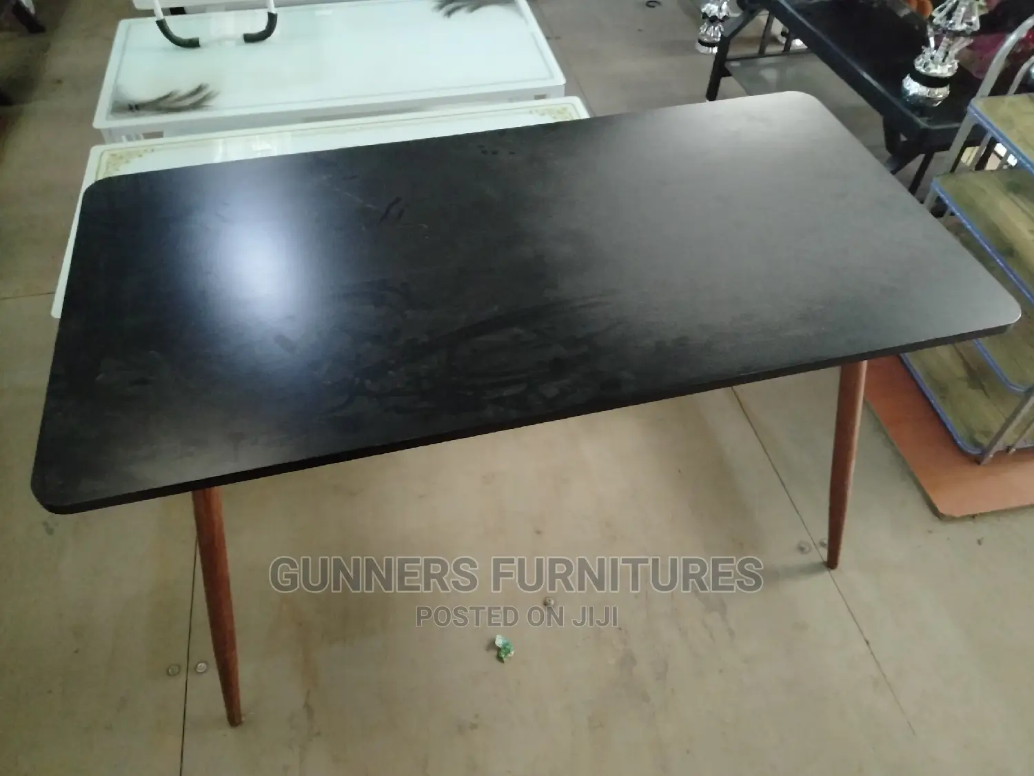 Eames Table.