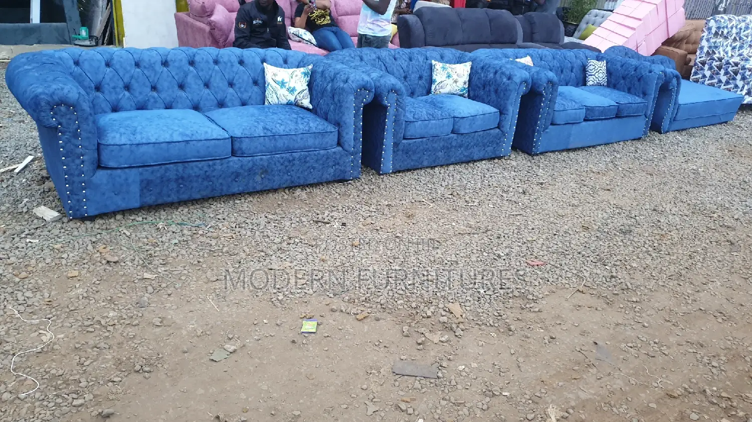 11 Seater Chester Seat