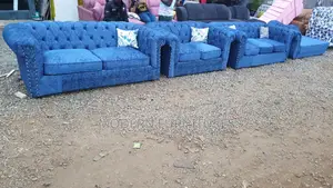 11 Seater Chester Seat