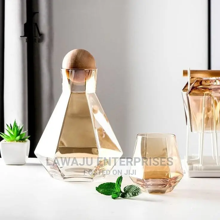 1.3ltrs Decanter