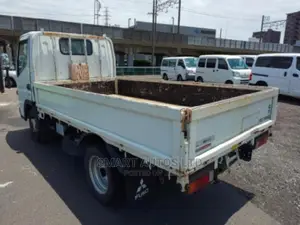 Mitsubishi Canter 2014 White