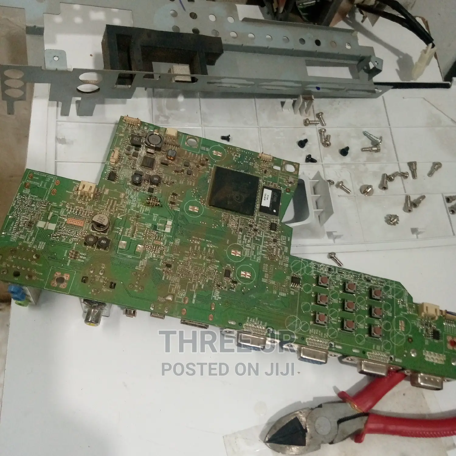 Its Time to Service Your Projectors. Visit Our Service Centr