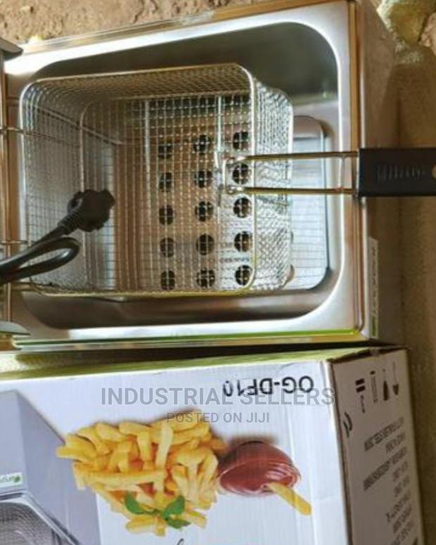 Simple Deep Fryer - main view