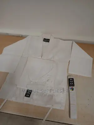 Proffesional Karate Uniform Set