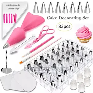 83 Pieces Cake Decorating Set