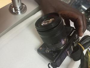 Lumix DMC -GX1 Mirrorless Camera - thumbnail 2