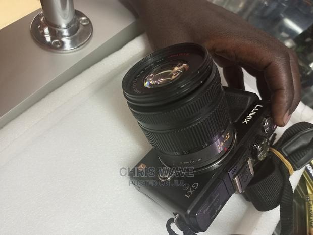 Lumix DMC -GX1 Mirrorless Camera - main view