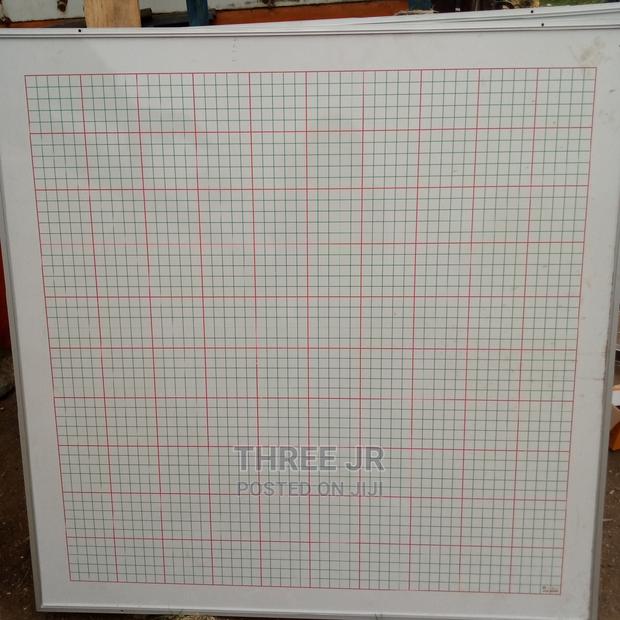 Quality Firm Local Graph Board for School Use - thumbnail 2